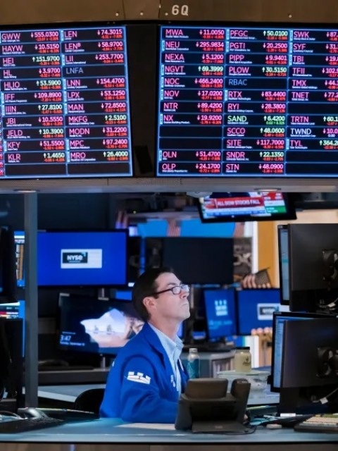 Los bancos de Wall Street especulan sobre el fin del cepo cambiario en Argentina