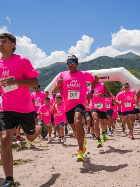 Se realizó la sexta edición de la Maratón solidaria Mirador en Tafí del Valle