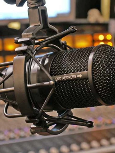 Efemérides del 13 de febrero: Día Mundial de la Radio y otras fechas históricas