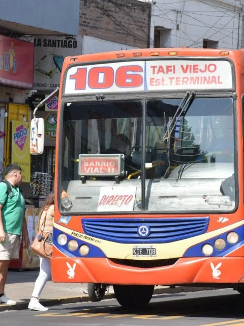 Paro del 10 de abril: los colectivos funcionarán con normalidad en todo el país