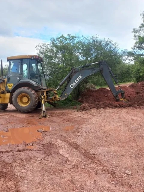 El Cadillal: la Provincia recuperó ocho hectáreas y cerró un camino para evitar nuevas usurpaciones