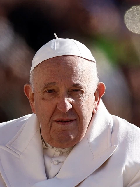 Los detalles de la operación del Papa Francisco
