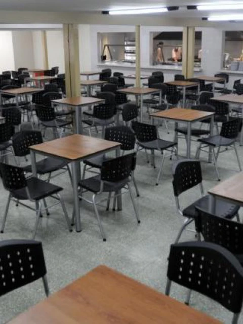 Almuerzos a solo $1.000: reabre el comedor universitario de la UNT